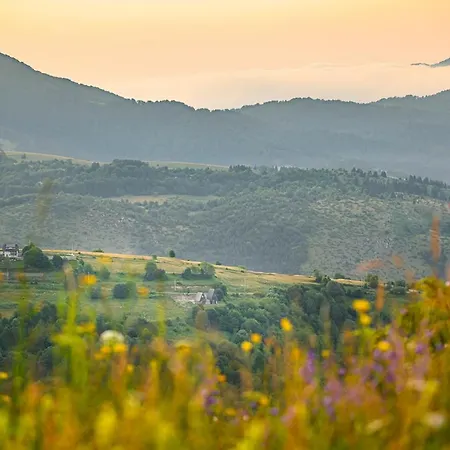 Kucica Na Brdu Daire *