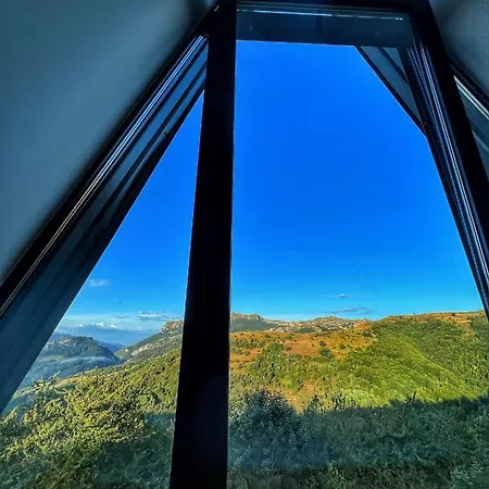 Kucica Na Brdu Daire Brda (Sarajevo)